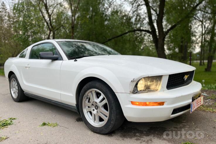 Ford Mustang 5 generation Coupe
